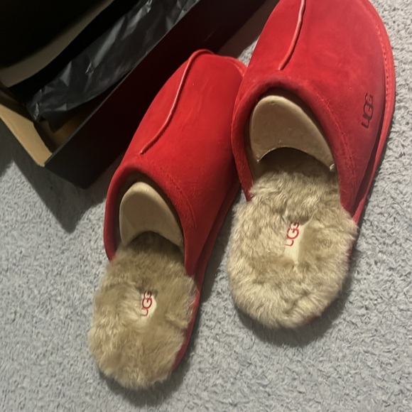 NIB UGG MEN'S SUEDE SHEARLING SCUFF SLIP ON SLIPPERS RED - Picture 8 of 12